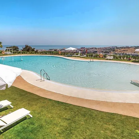 Amazing In With Swimming Pool *